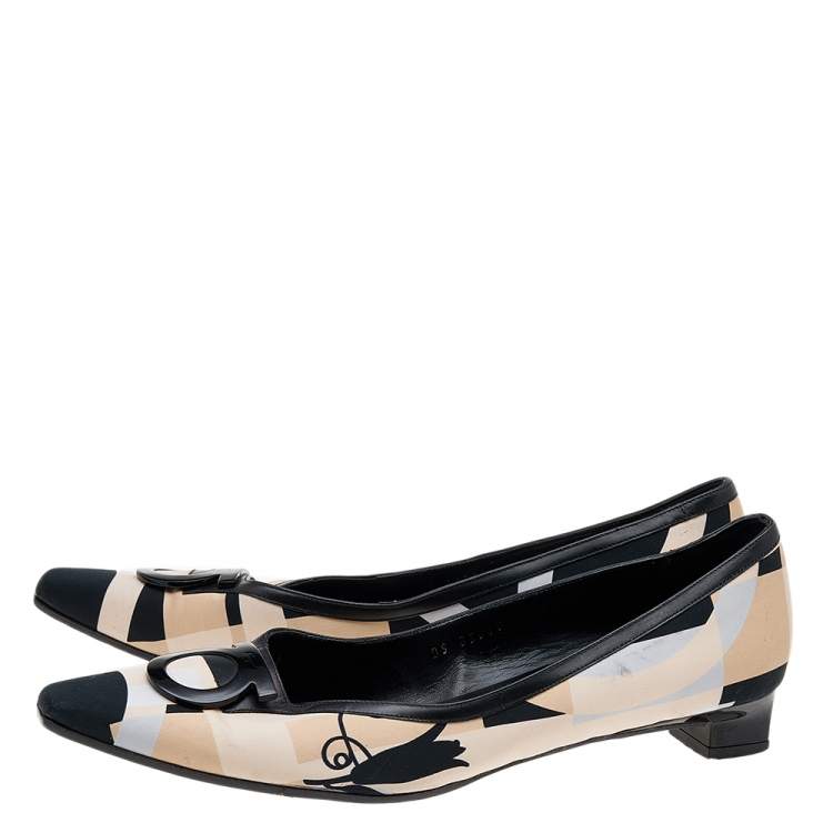Pre Owned Salvatore Ferragamo Beige/Black Satin And Leather Pumps Size 40