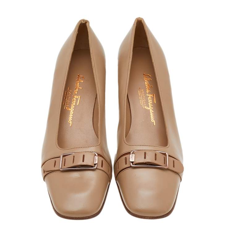 Pre Owned Salvatore Ferragamo Beige Leather Buckle Block Heel Pumps Size 38.5