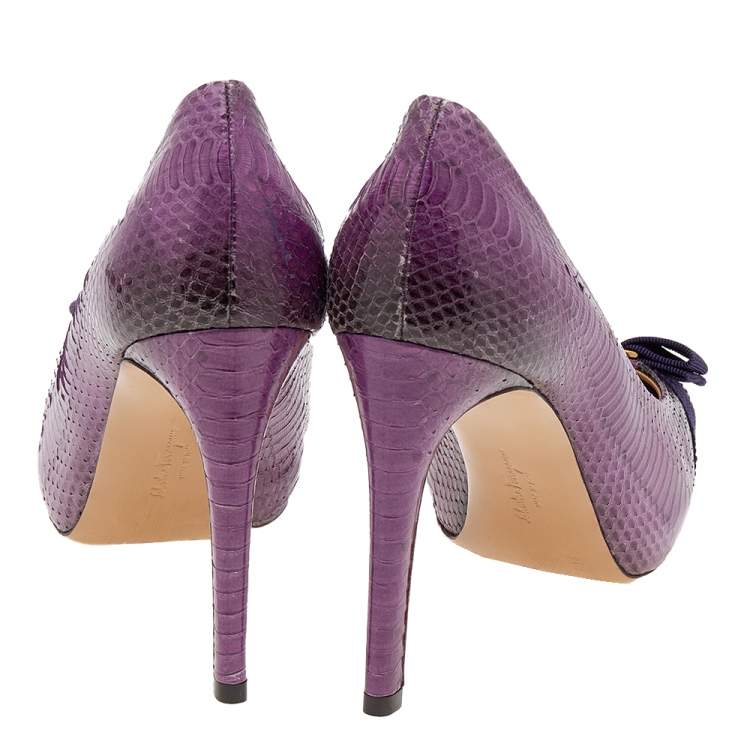 Pre Owned Salvatore Ferragamo Purple Water Snake Pimpa Vara Bow Pumps Size 38