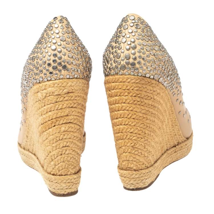 Pre Owned Salvatore Ferragamo Beige Studded Leather Espadrille Wedge Platform Pumps Size 39 