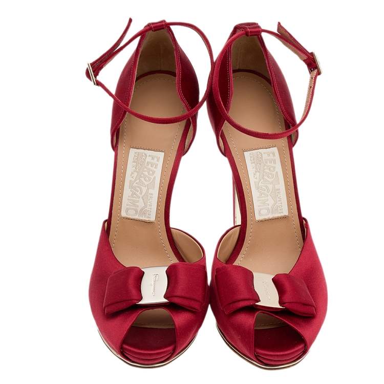Pre Owned Salvatore Ferragamo Red Satin Vara Bow Ankle Strap Sandals Size 38