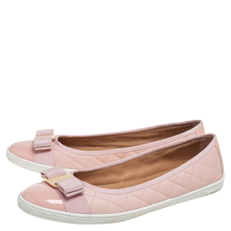 Pre Owned Salvatore Ferragamo Pink Quilted and Patent Leather Varina Bow Slip-On Sneakers Size 39.5