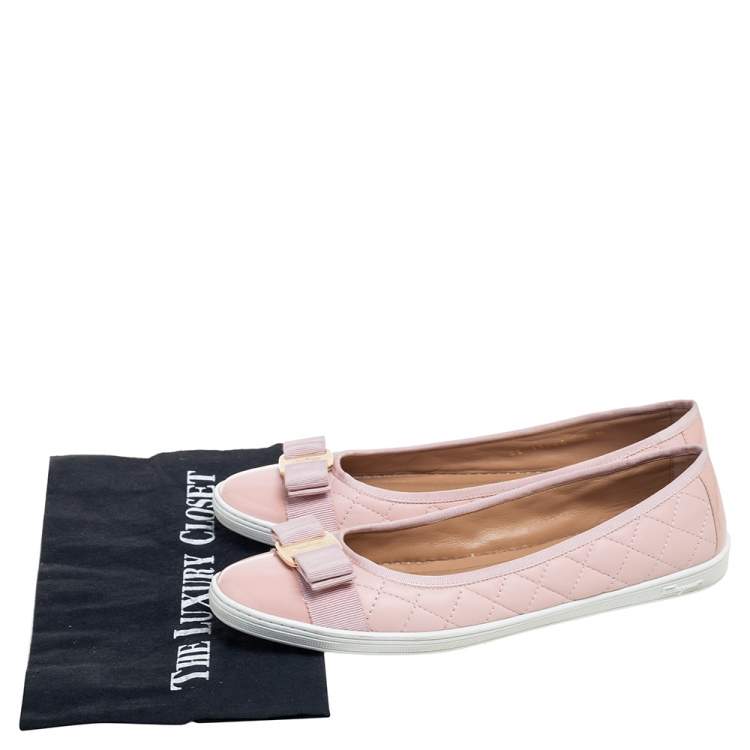 Pre Owned Salvatore Ferragamo Pink Quilted and Patent Leather Varina Bow Slip-On Sneakers Size 39.5