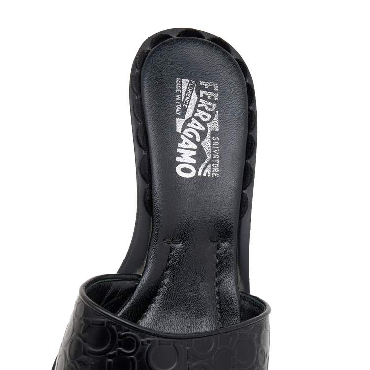 Pre Owned Salvatore Ferragamo Black Gancini Embossed Leather Slide Sandals Size 40