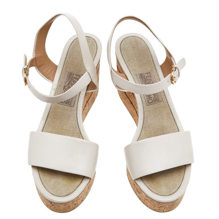 Pre Owned Salvatore Ferragamo Beige Leather Cork Wedge Sandals Size 40.5