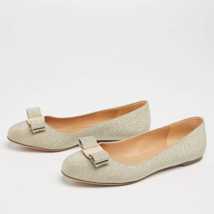 Pre Owned Salvatore Farragamo Silver Glitter Leather Varina Ballet Flats Size 37