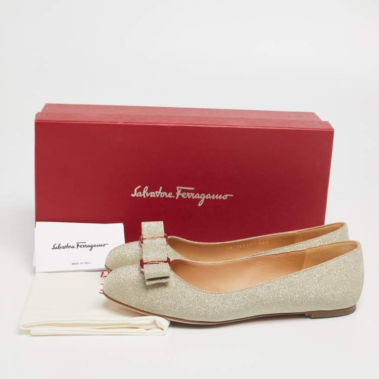 Pre Owned Salvatore Farragamo Silver Glitter Leather Varina Ballet Flats Size 37