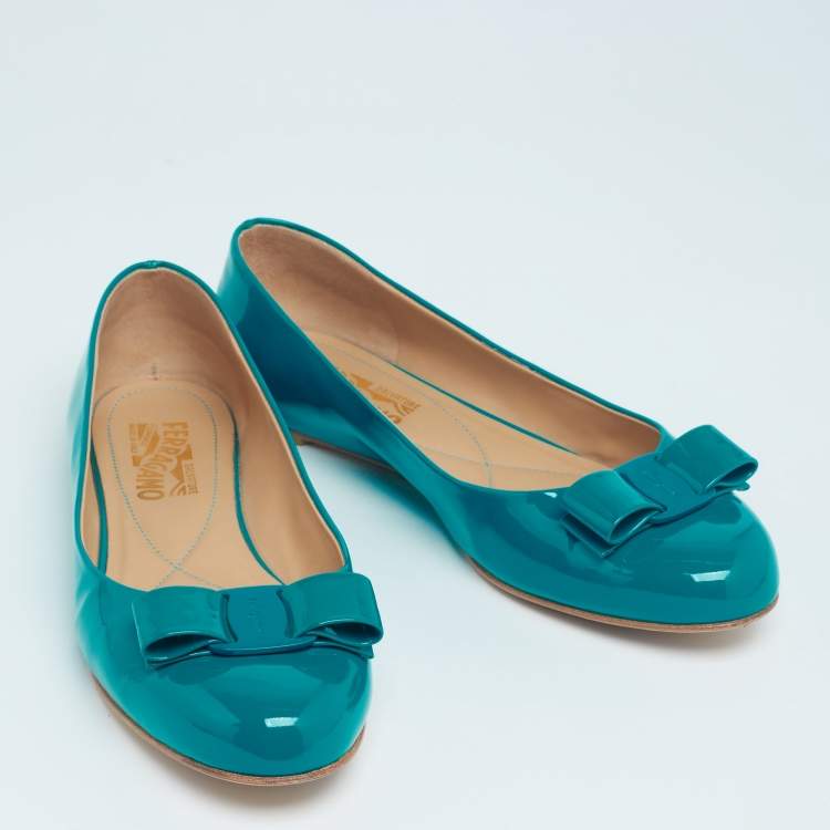 Pre Owned Salvatore Ferragamo Blue Patent Leather Varina Ballet Flats Size 39.5