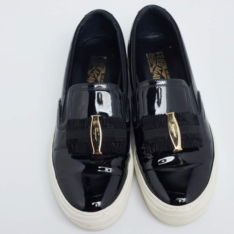Pre Owned Salvatore Ferragamo Black Patent Leather Bow Slip-On Sneakers Size 39.5