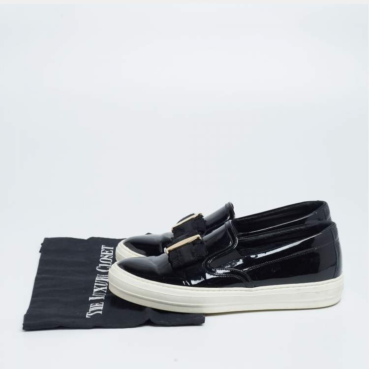 Pre Owned Salvatore Ferragamo Black Patent Leather Bow Slip-On Sneakers Size 39.5