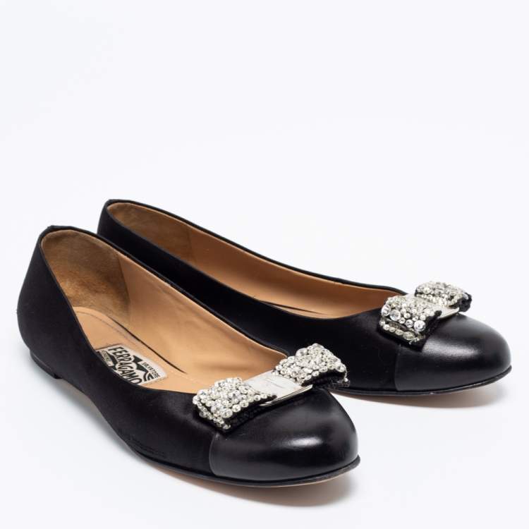 Pre Owned Salvatore Ferragamo Black Leather And Satin Crystal Embellished Bow Ballet Flats Size 38
