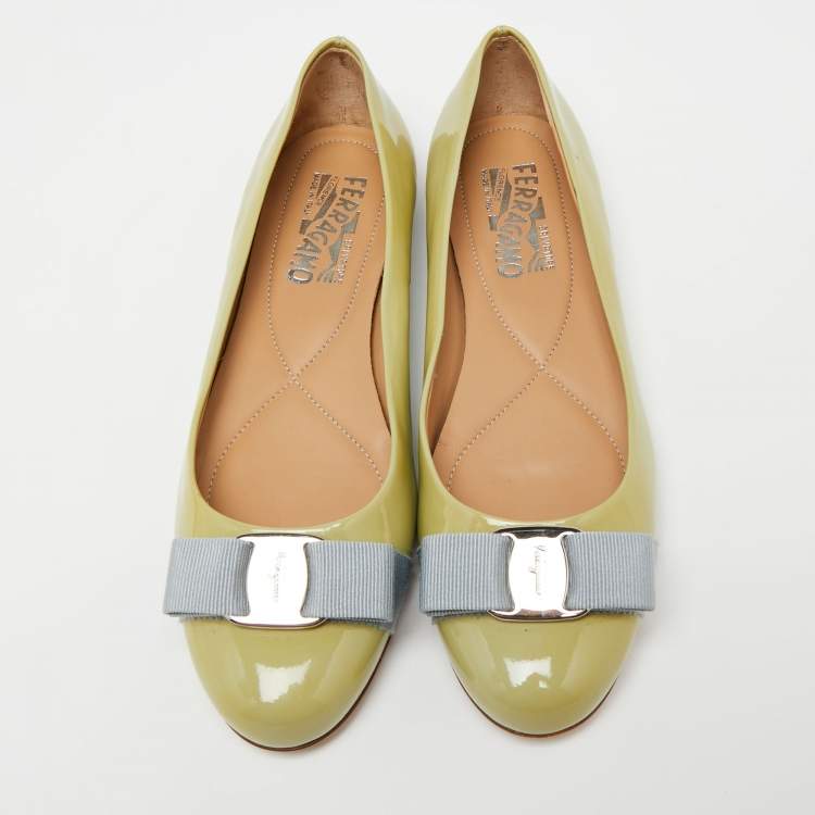 Pre Owned Salvatore Ferragamo Green Patent Leather Bow Varina Ballet Flats Size 38