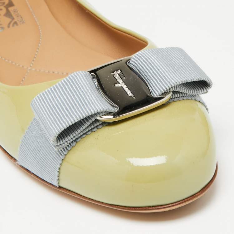 Pre Owned Salvatore Ferragamo Green Patent Leather Bow Varina Ballet Flats Size 38