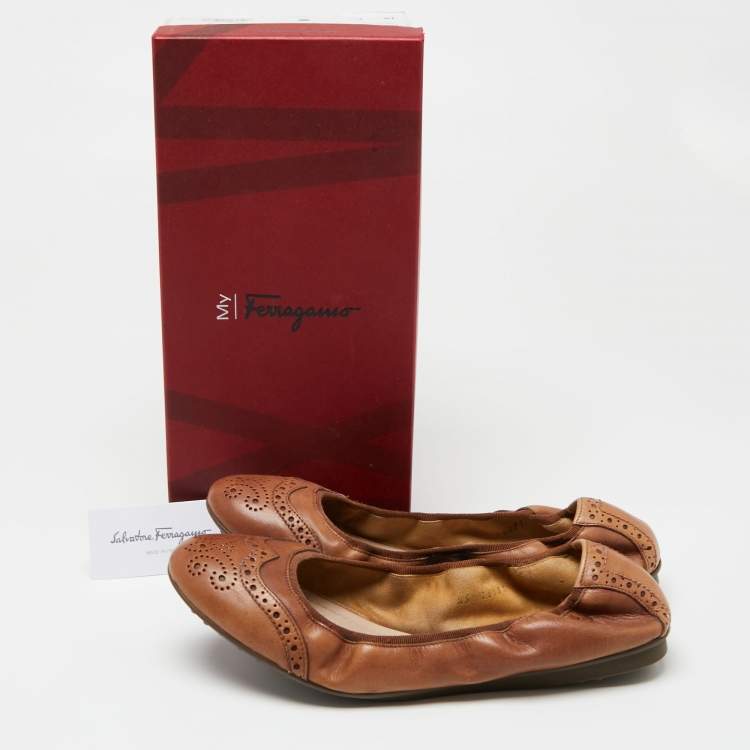 Pre Owned Salvatore Ferragamo Brown Brogue Leather Scrunch Ballet Flats Size 40.5