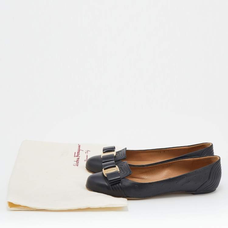 Pre Owned Salvatore Ferragamo Black Ostrich Embossed Leather Vara Bow Ballet Flats Size 37