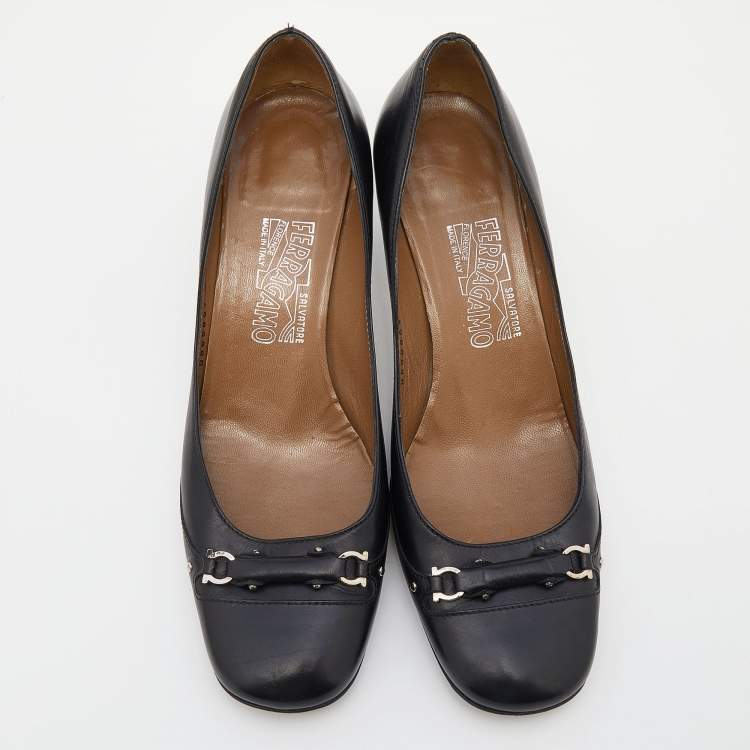 Pre Owned Salvatore Ferragamo Black Leather Square Toe Pumps Size 40