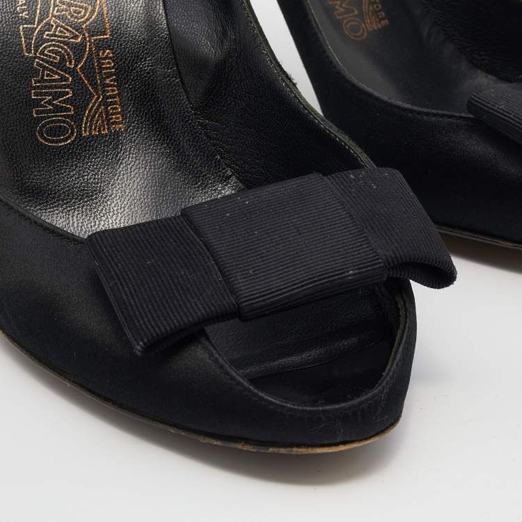 Pre Owned Salvatore Ferragamo Black Satin Bow Peep Toe Pumps Size 37.5