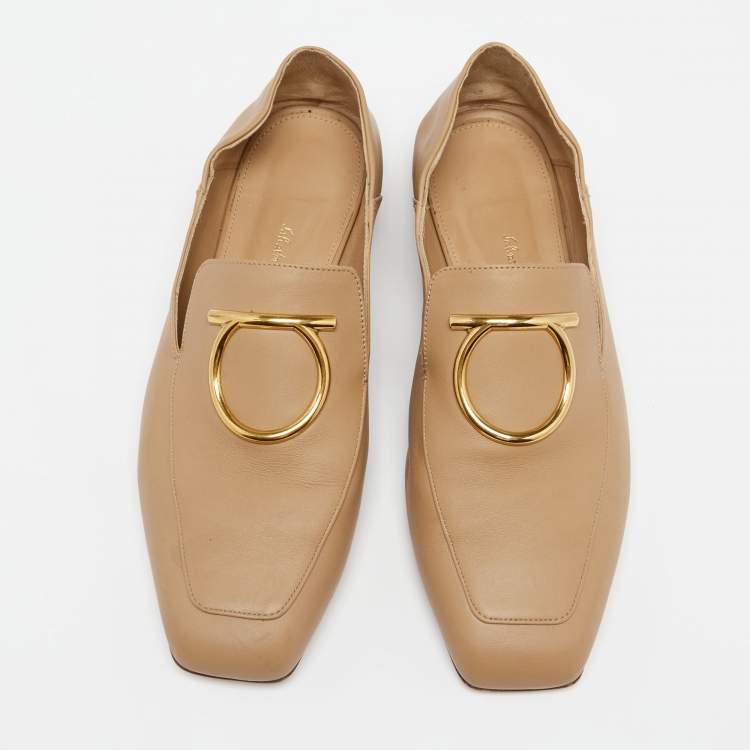 Pre Owned Salvatore Ferragamo Beige Leather Lana Loafers Size 38