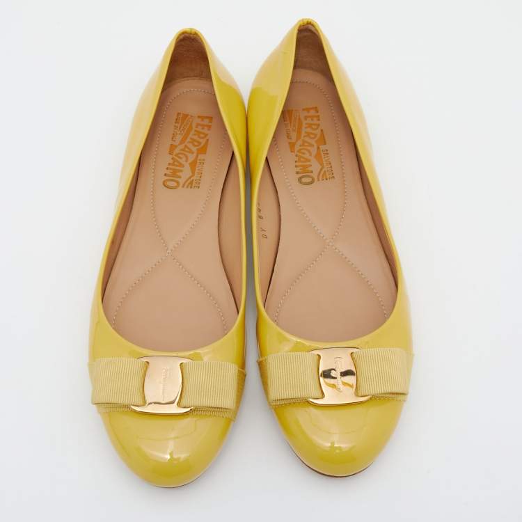 Pre Owned Salvatore Ferragamo Yellow Patent Leather Varina Ballet Flats Size 38