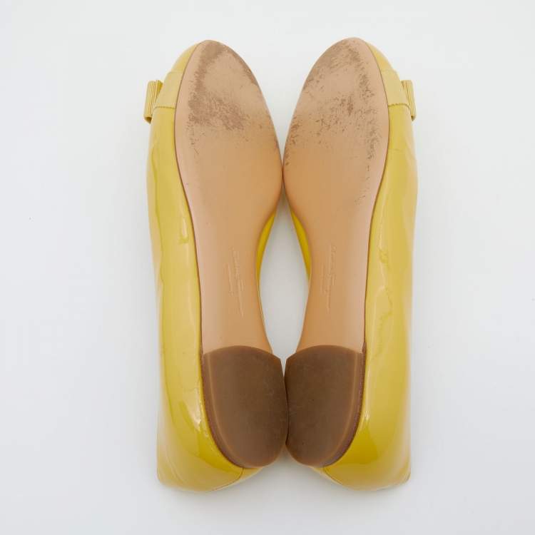 Pre Owned Salvatore Ferragamo Yellow Patent Leather Varina Ballet Flats Size 38