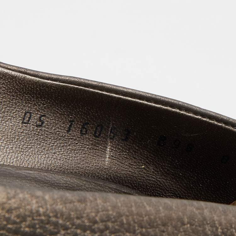 Pre Owned Salvatore Ferragamo Metallic Grey Leather Pola Vara Bow Peep Toe Platform  Pumps Size 38.5