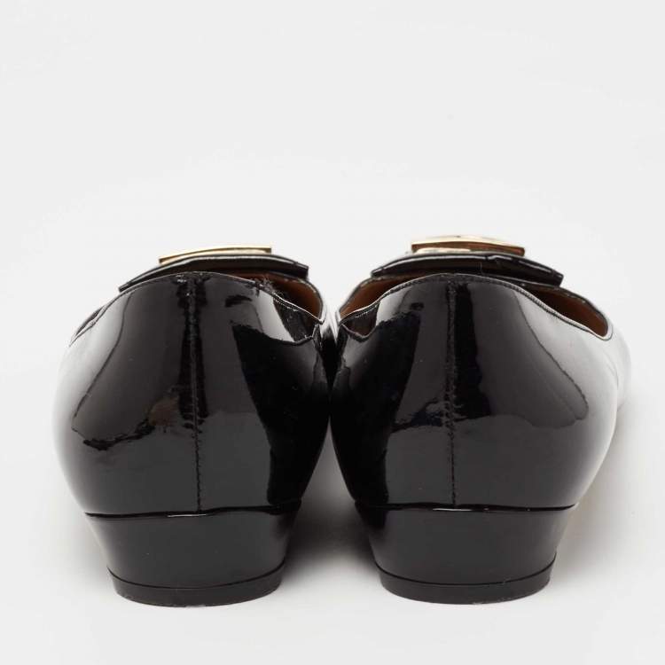 Pre Owned Salvatore Ferragamo Black Patent Leather Rebi Gancio Ballet Flats Size 38