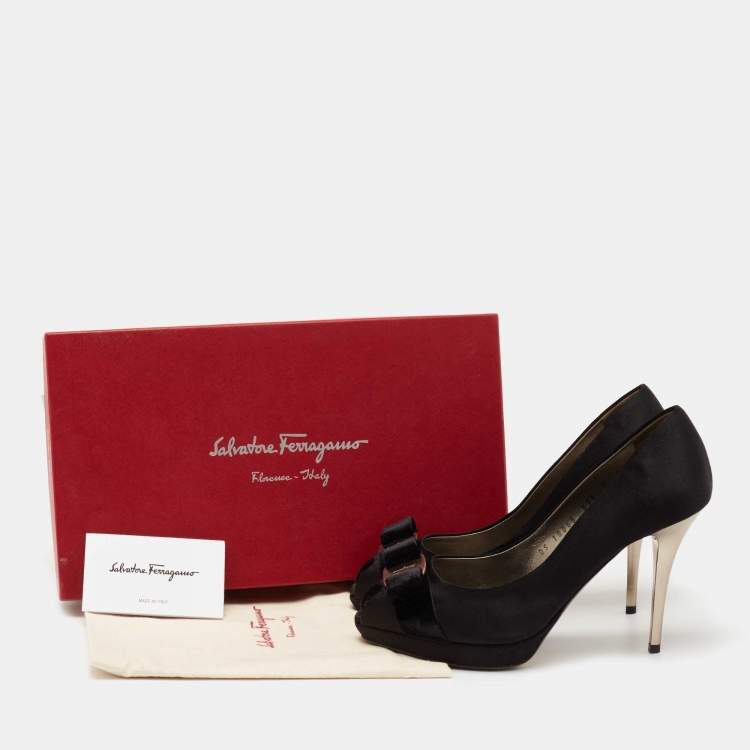 Pre Owned Salvatore Ferragamo Black Satin and Velvet Vara Bow Peep-Toe Pumps Size 37.5