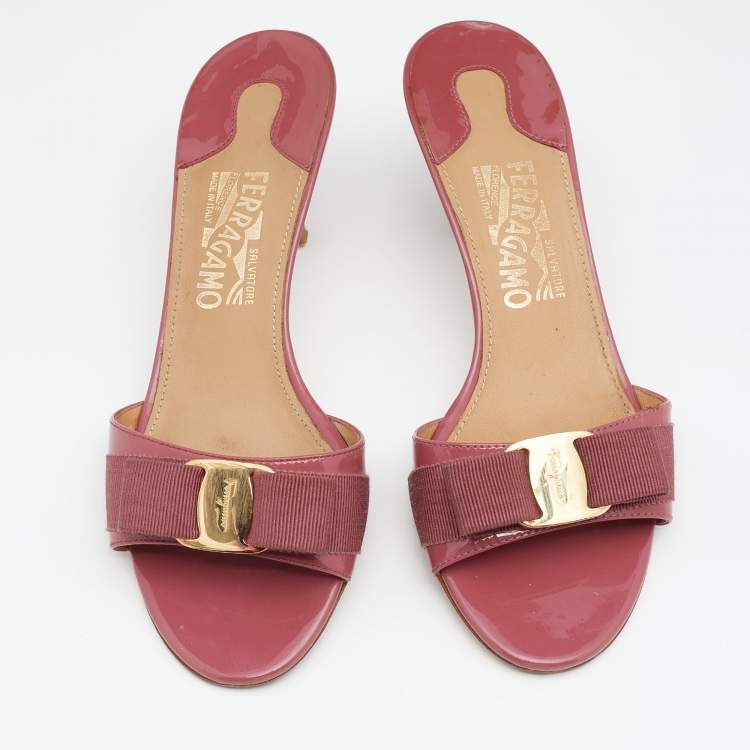 Pre Owned Salvatore Ferragamo Pink Patent Glory Bow Sandals Size 37.5