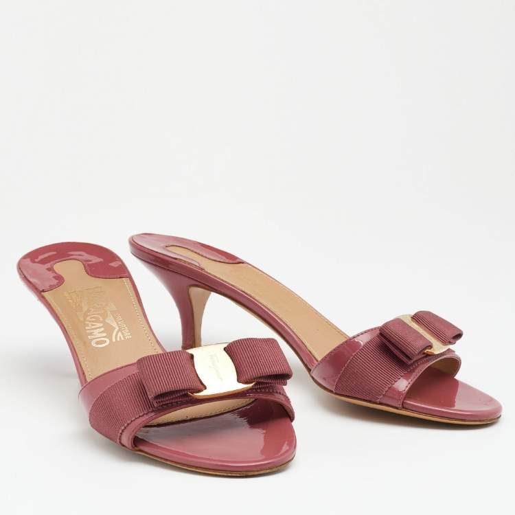 Pre Owned Salvatore Ferragamo Pink Patent Glory Bow Sandals Size 37.5
