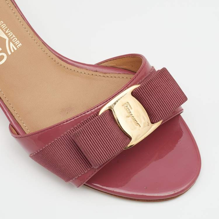 Pre Owned Salvatore Ferragamo Pink Patent Glory Bow Sandals Size 37.5
