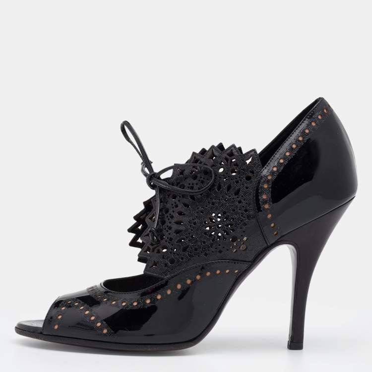 Pre Owned Salvatore Ferragamo Black Laser Cut Patent And Leather Peep Toe Booties Size 38.5
