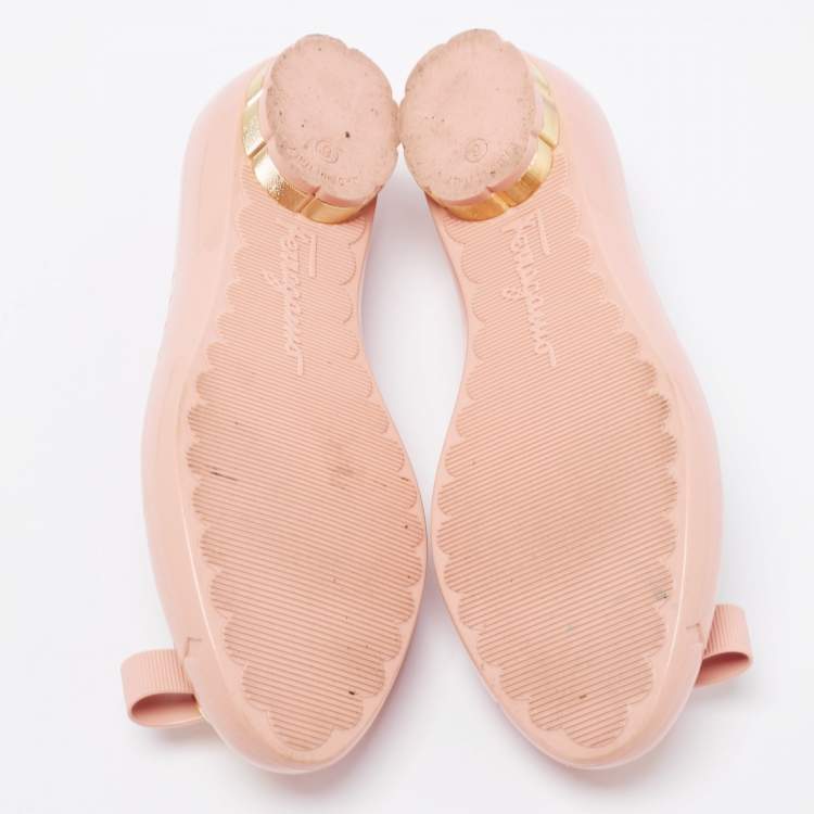 Pre Owned Salvatore Ferragamo Beige Jelly Cut Out Detail Ballet Flats Size 36.5