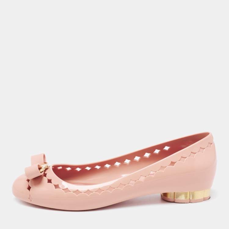 Pre Owned Salvatore Ferragamo Beige Jelly Cut Out Detail Ballet Flats Size 36.5
