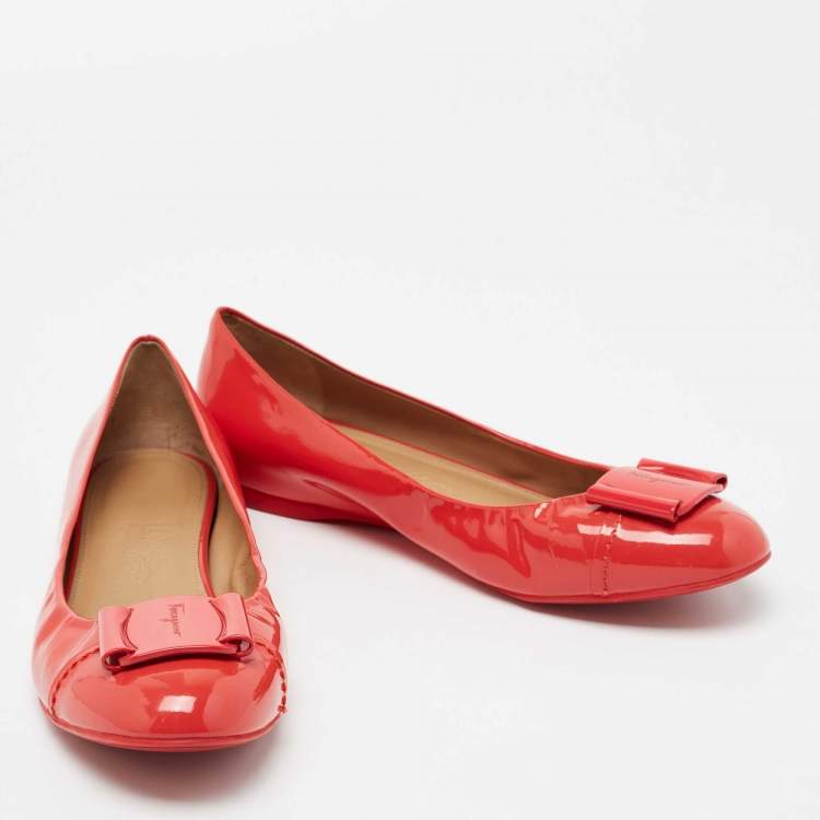 Pre Owned Salvatore Ferragamo Coral Pink Patent Leather Degrade Ballet Flat Size 39.5