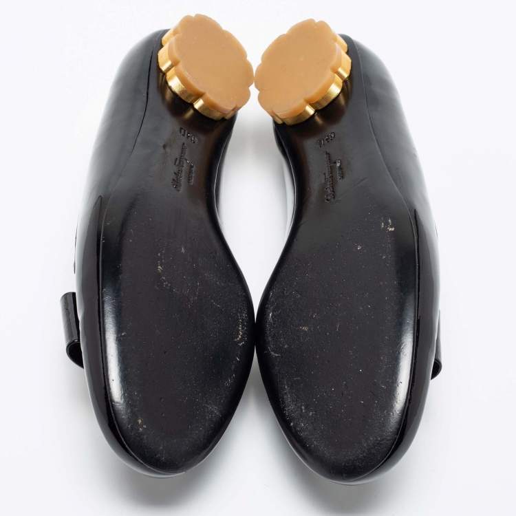Pre Owned Salvatore Ferragamo Black Patent Leather Bow Sarno Flower Heel Loafers Size 37