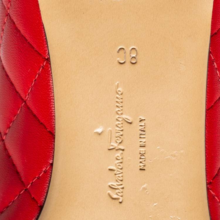 Pre Owned Salvatore Ferragamo Red Quilted Patent And Leather Varina Ballet Flats Size 38.5