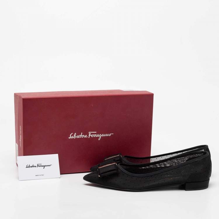 Pre Owned Salvatore Ferragamo Black Mesh Zeri Ballet Flats Size 38.5