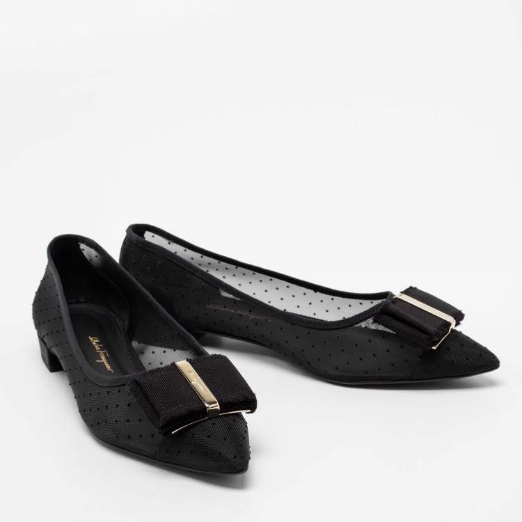 Pre Owned Salvatore Ferragamo Black Mesh Zeri Ballet Flats Size 38.5