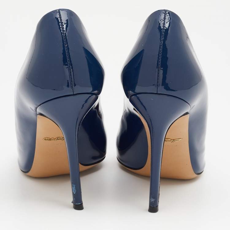Pre Owned Salvatore Ferragamo Blue Patent Leather Pointed Toe Pumps Size 38