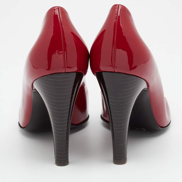 Pre Owned Salvatore Ferragamo Magenta Patent Leather Round Toe Pumps Size 38.5