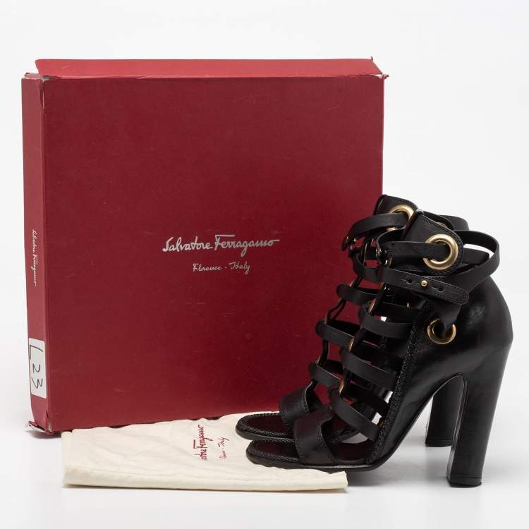 Pre Owned Salvatore Ferragamo Black Leather Shyla Gladiator Sandals Size 38.5