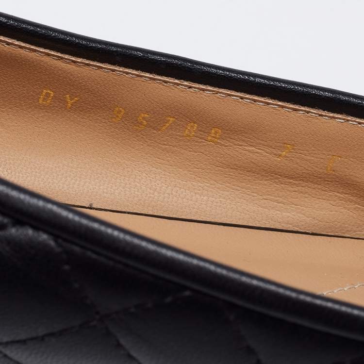 Pre Owned Salvatore Ferragamo Black Quilted Patent And Leather Vara Bow Ballet Flats Size 37.5