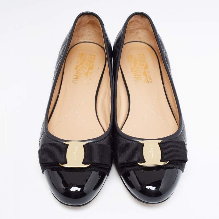 Pre Owned Salvatore Ferragamo Black Quilted Patent And Leather Vara Bow Ballet Flats Size 37.5