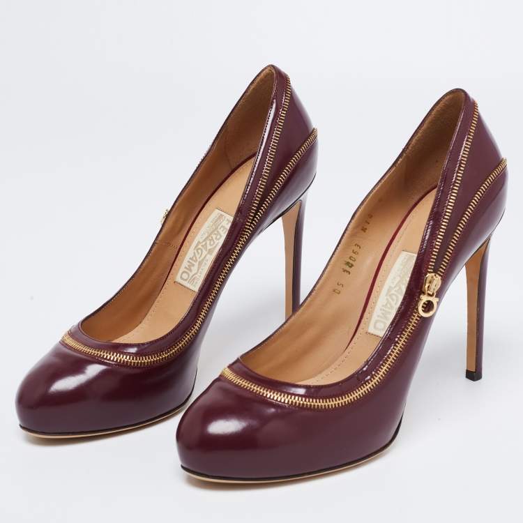 Salvatore Ferragamo Burgundy Leather Rory Chain Detail Pumps Size 38.5 Salvatore  Ferragamo