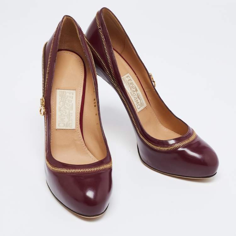 Pre Owned Salvatore Ferragamo Burgundy Leather Rory Chain Detail Pumps Size 38.5