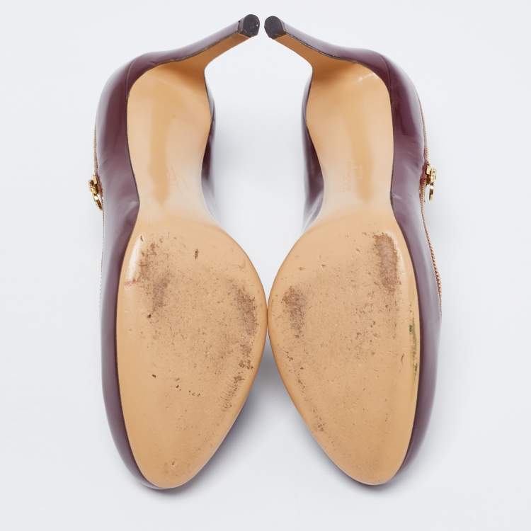 Pre Owned Salvatore Ferragamo Burgundy Leather Rory Chain Detail Pumps Size 38.5