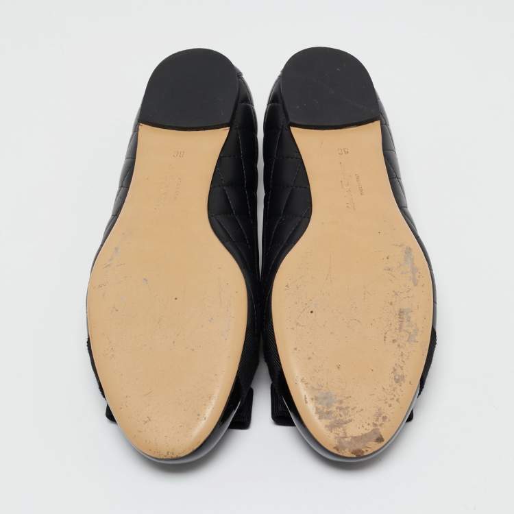 Pre Owned Salvatore Ferragamo Black Leather and Patent Cap-Toe Vara Bow Ballet Flats Size 38.5