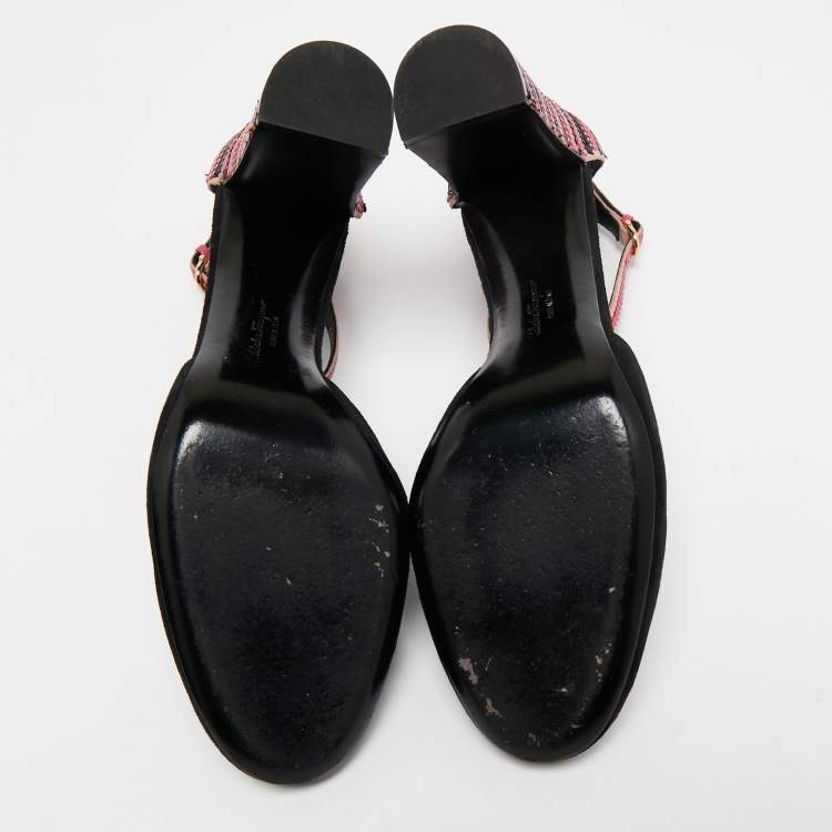 Pre Owned Salvatore Ferragamo Black/Pink Suede And Leather Fergie T-Strap Pumps Size 40