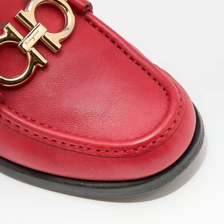 Pre Owned Salvatore Ferragamo Red Leather Rolo Gancini Loafers Size 38