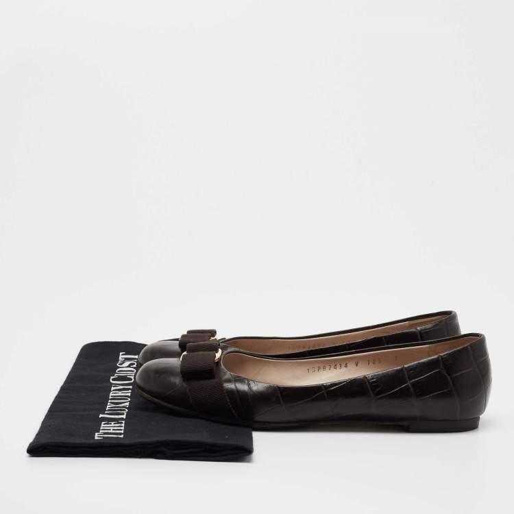 Pre Owned Salvatore Ferragamo Dark Brown Croc Embossed Leather Varina  Ballet Flats Size 37.5